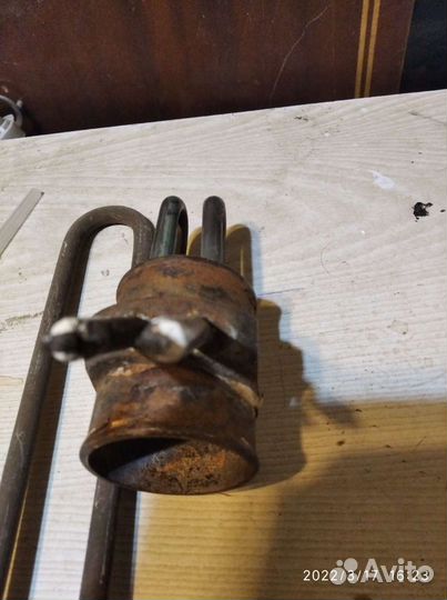 Тэны разные