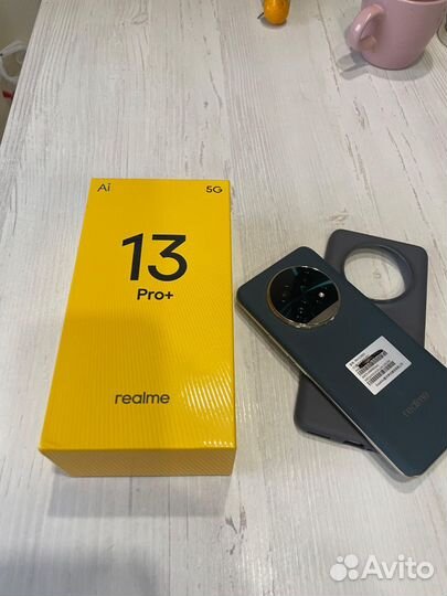 realme 13 Pro+, 12/256 ГБ