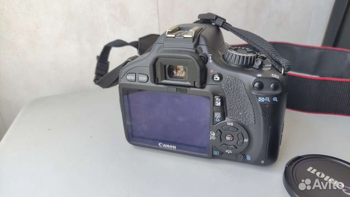 Canon 550D kit 18-55 IS отл. состояние