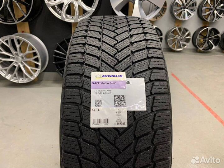Michelin X-Ice Snow 225/40 R18 92H