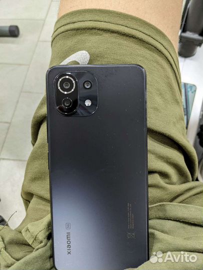 Мобильные телефоны