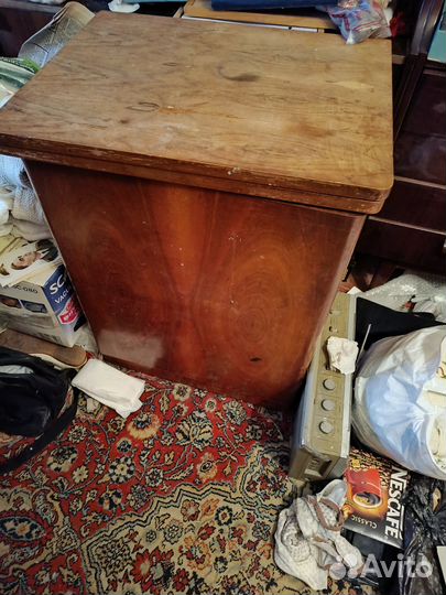 Швейная машина LADA 236