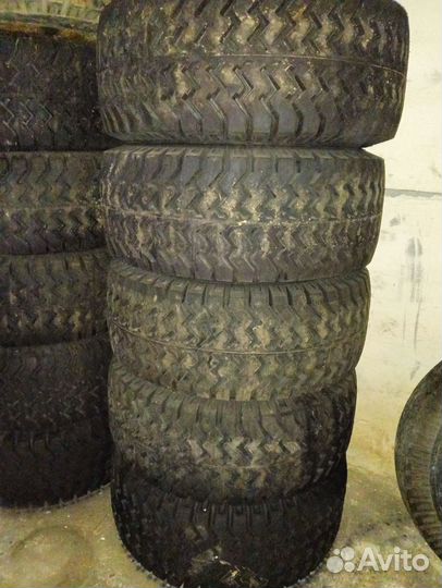 Продам шины 16,5/70-18