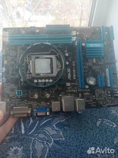 Материнская плата