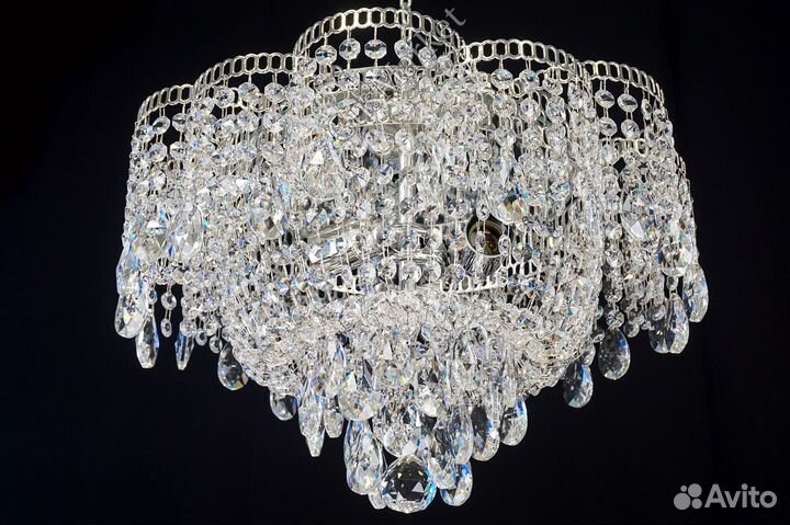 Потолочная люстра 
