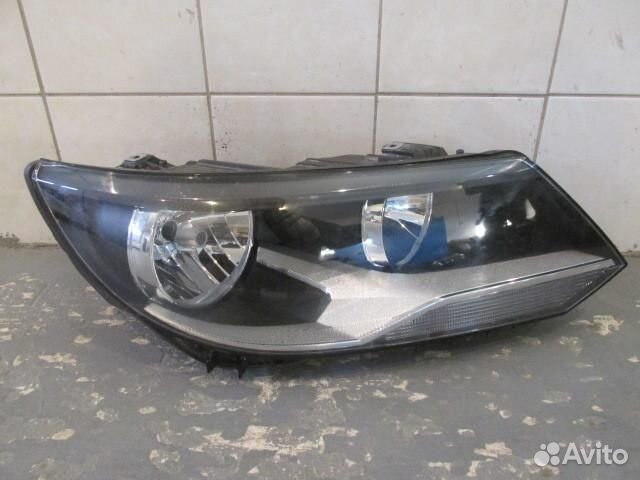 Фара правая Volkswagen Tiguan