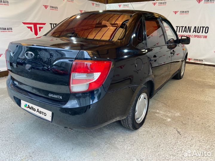 LADA Granta 1.6 МТ, 2013, 157 000 км