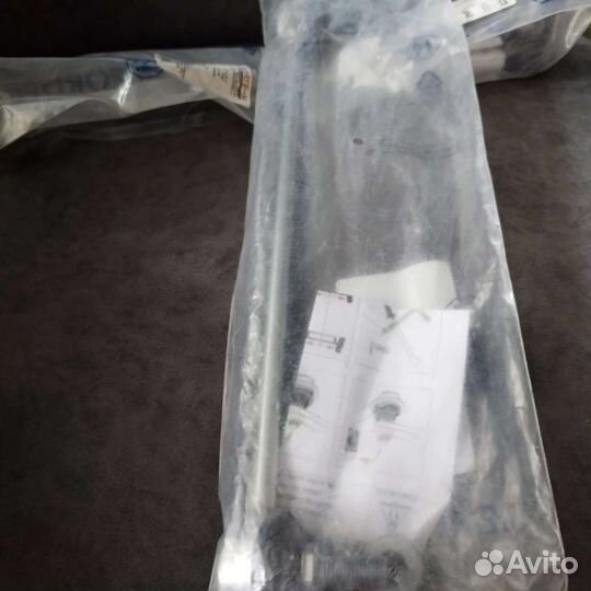 Стойки стабилизатора Lemferder для BMW X5 e53