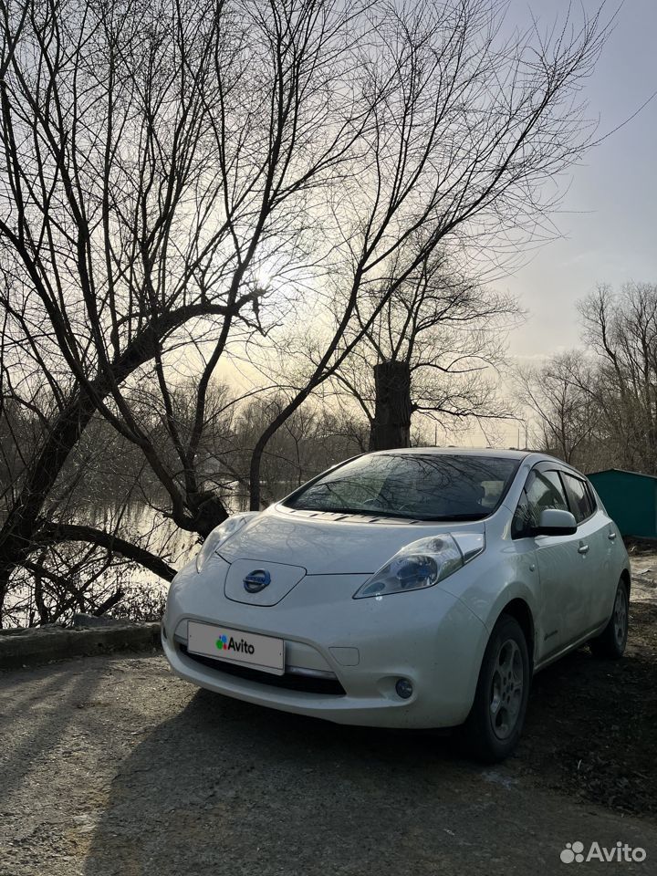 Nissan Leaf AT, 2014, 145 000 км