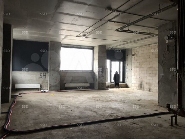 Сдам торговое помещение, 128.9 м²