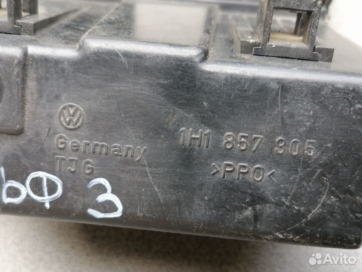 Консоль под пепельницу Volkswagen Golf 3 1983-1992