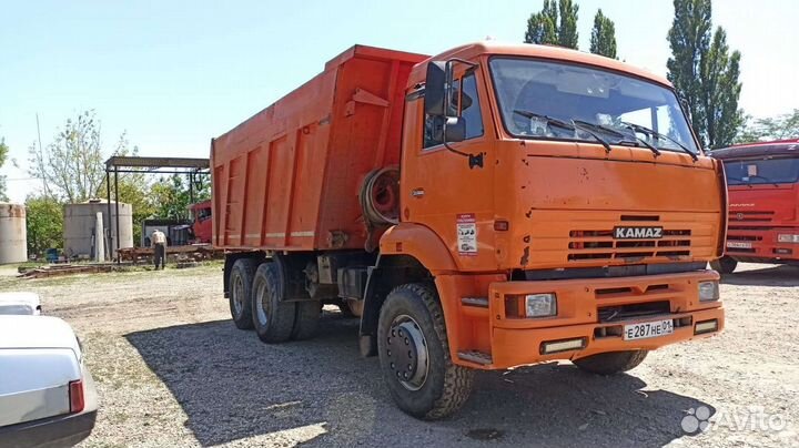 Требуется водитель на Камаз 6520