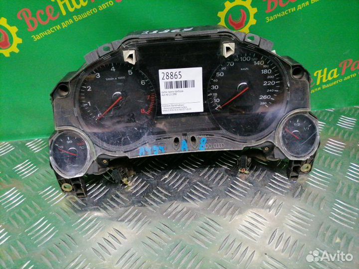 Щиток панель приборов Audi A8 2.0 1990