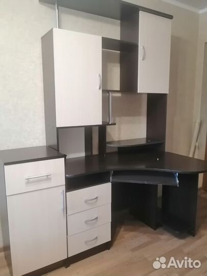 Стол ученический