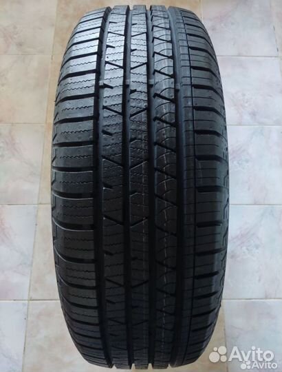 Continental ContiCrossContact LX 215/65 R16
