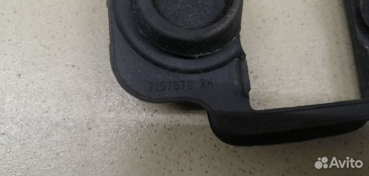 Уплотнитель (внутри) 5-serie GT F07 2009-2016