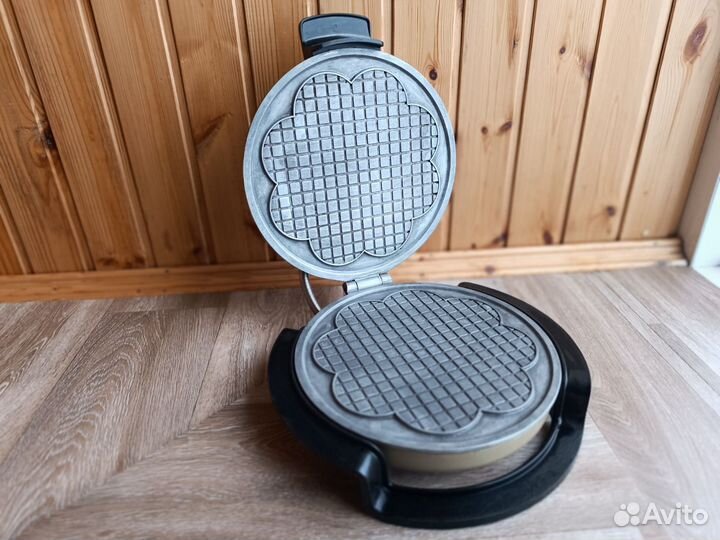 Электрическая вафельница СССР