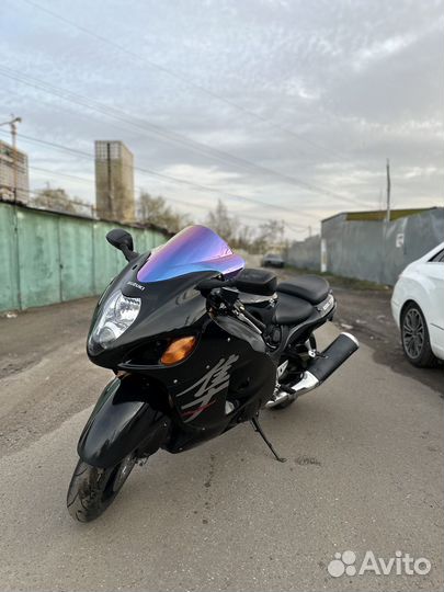 Suzuki gsx1300r hayabusa