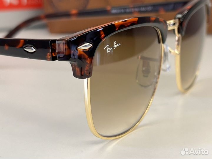 Солнцезащитные очки Ray ban стекло с чехлом