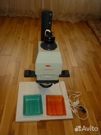 Фотоувеличитель Таврия