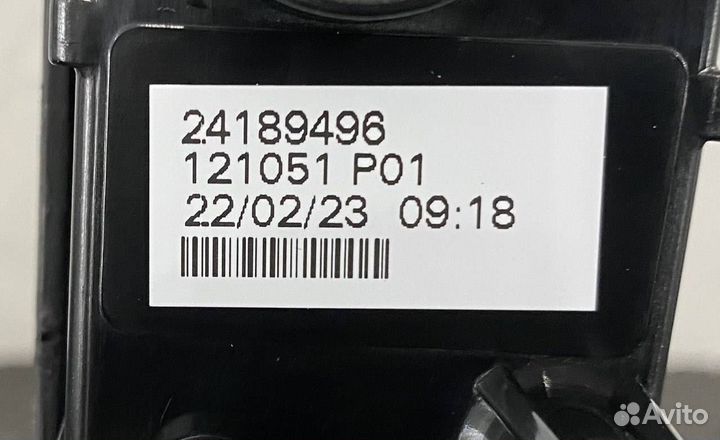 Поворотник правый Volvo FH5 84389835