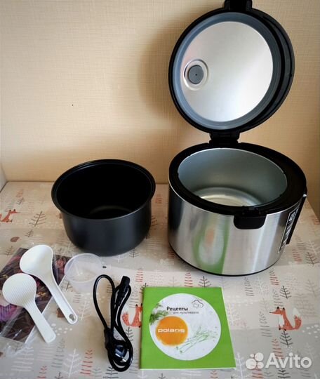 Мультиварка polaris новая