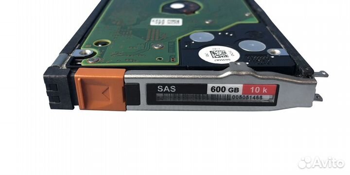 Жесткий диск EMC 600Gb 005051466 12G SAS 2,5