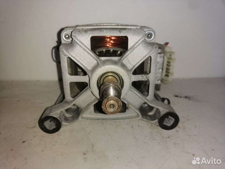 Двигатель для стиральной машины indesit