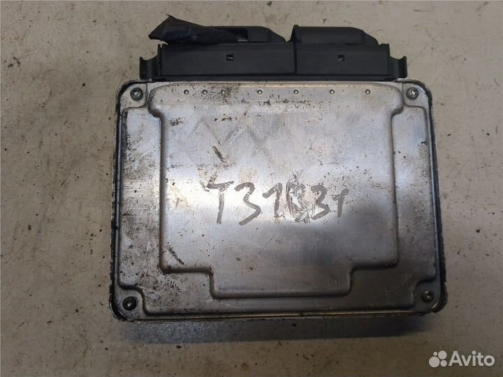 Блок управления двигателем Skoda Fabia, 2004