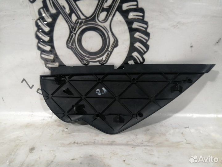 Накладка панели приборов левая Volkswagen Touran