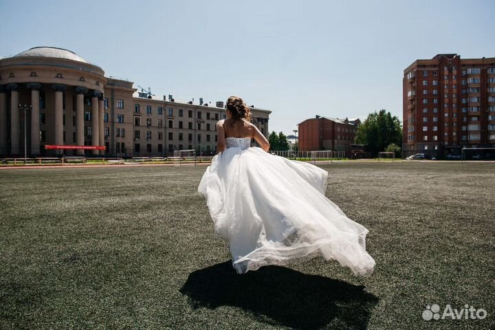 Свадебное платье