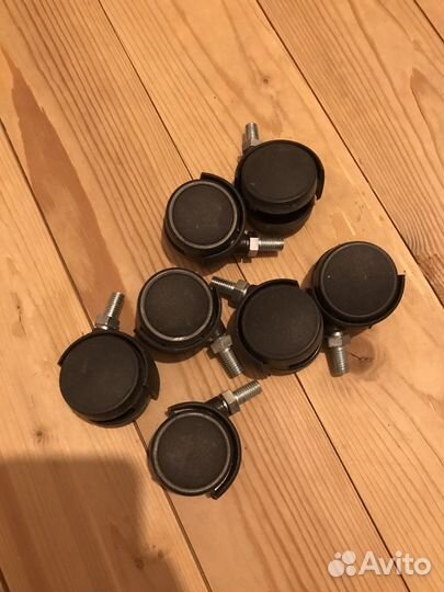 Колесики от пылесоса Karcher SV1802