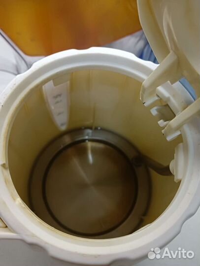 Чайник электрический на запчасти