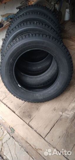 Maxxis Premitra Ice Nord NP5 225/65 R17