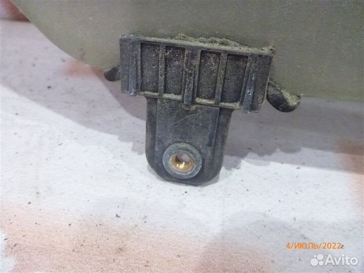 Стекло двери заднее правое Hyundai Elantra XD G4ED