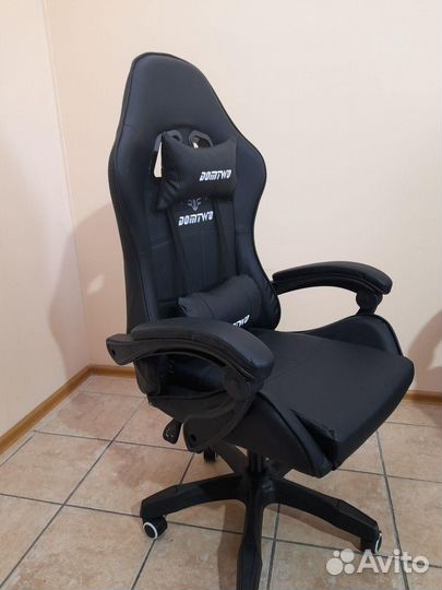 Компьютерное кресло игровое (геймерское)