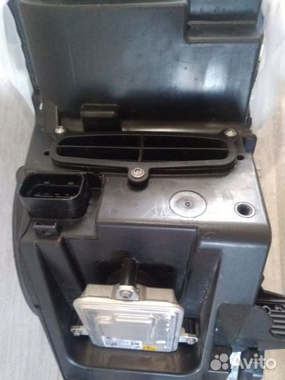 Блок ксеноновой лампы BMW X5 F15 F30