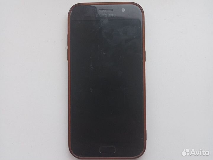 Samsung Galaxy A3 (2017) SM-A320F/DS, 2/16 ГБ