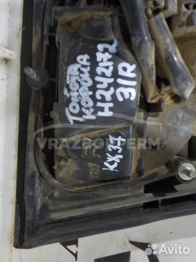 Фонарь в крышку Toyota Carina