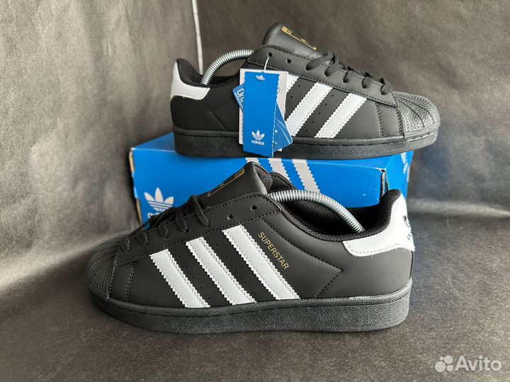 Кроссовки Adidas Superstar