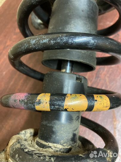 Передние стойки фольксваген пассат б5