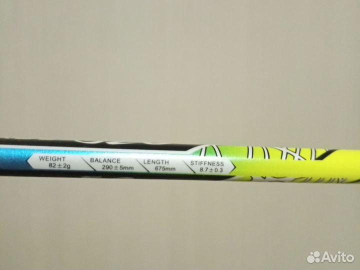 Ракетка для бадминтона профессиональная