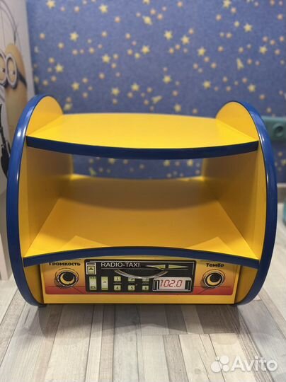 Тумбочка тачки