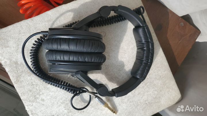Sennheiser HD 280 PRO