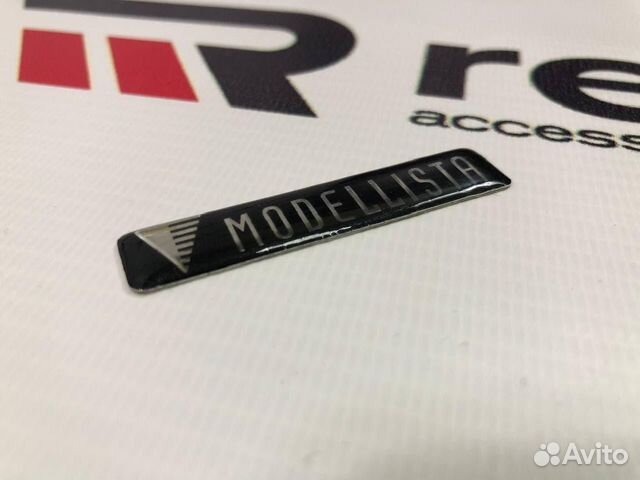Эмблема Modellista Черная Y2720