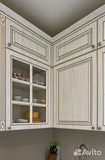 Кухонный гарнитур угловой на заказ от фабрики