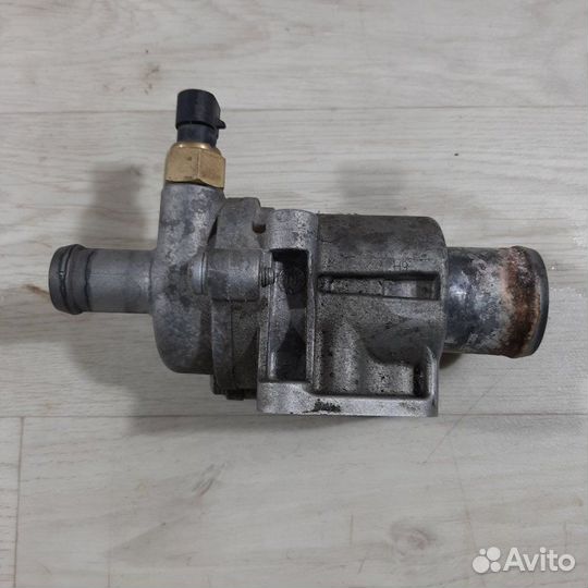 Корпус термостата LADA Granta седан 2018