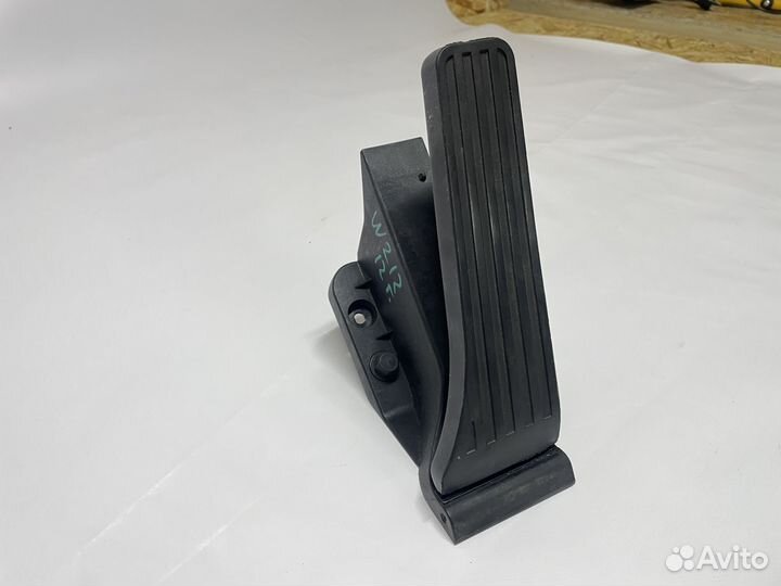 Оригинальная педаль газа Mercedes-Benz