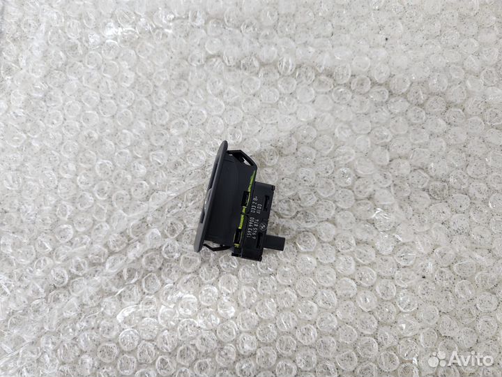 Кнопка стеклоподъемника BMW X5 E70 X6 E71