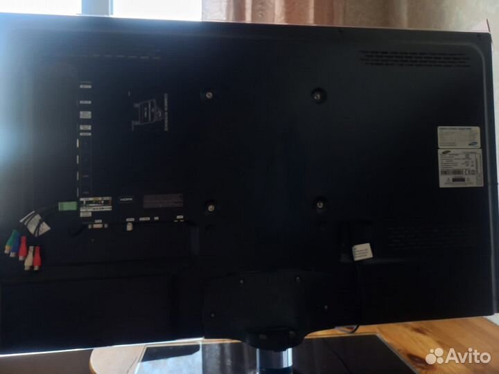 Телевизор samsung